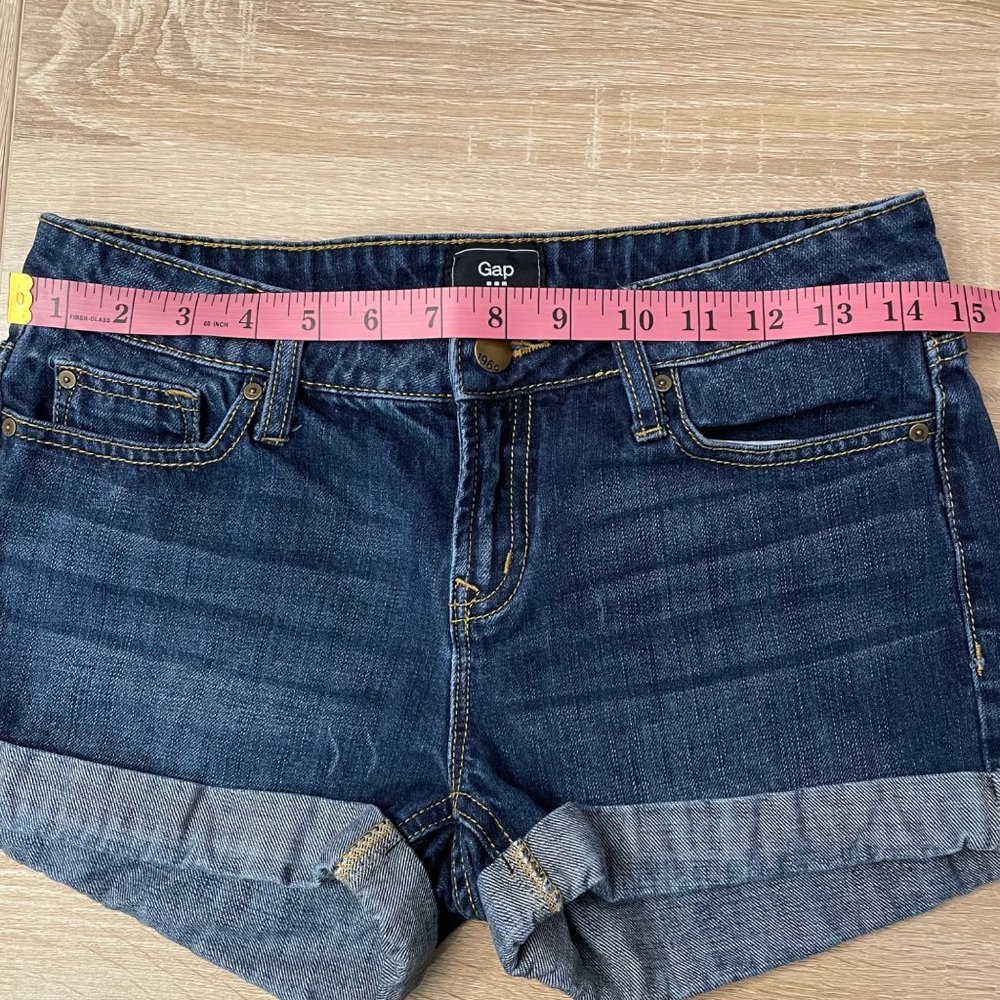 Gap Jean Shorts Size 0 - Picture 4 of 6